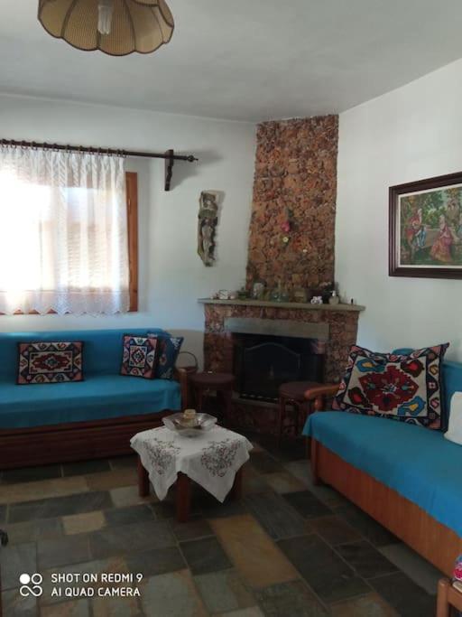 Persefoni'S Traditional House Promirion Exterior foto